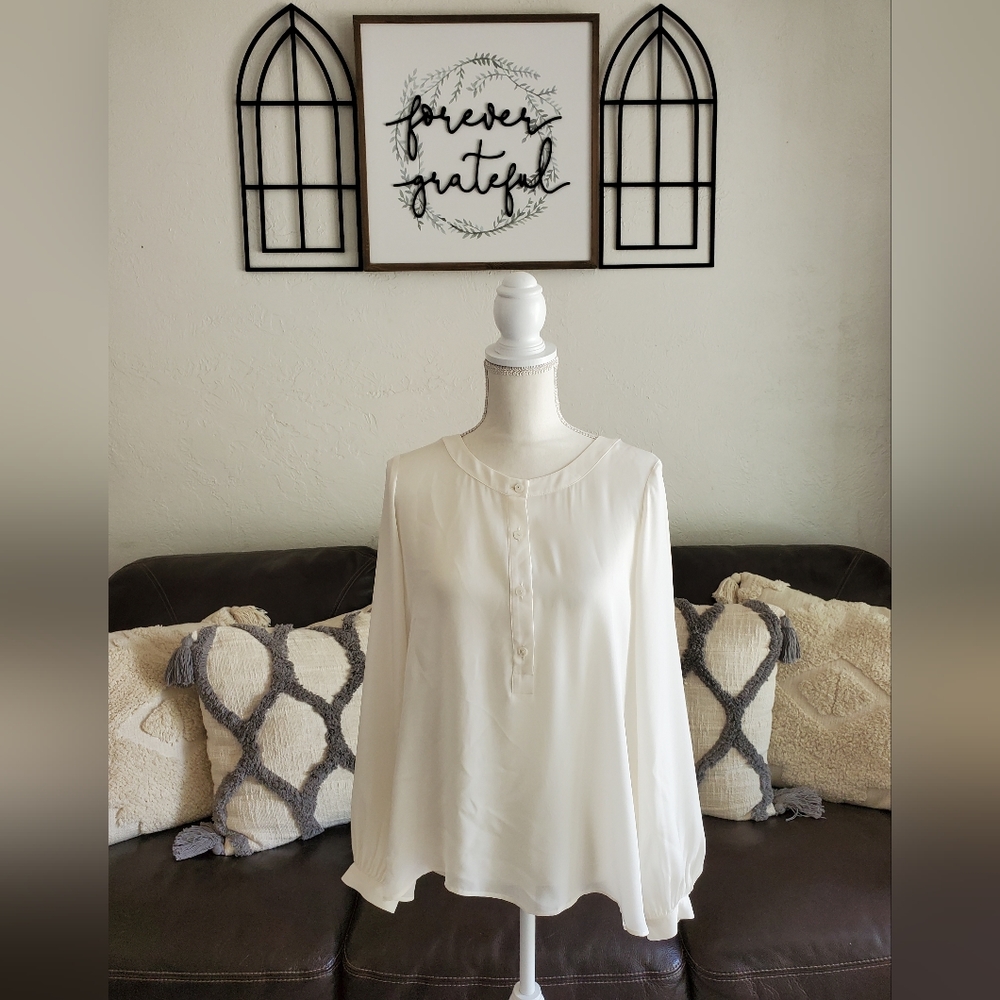 Nili Lotan Kelly Silk Structured Long Sleeve Blouse Size L Classic Designer Boho - Picture 4 of 13